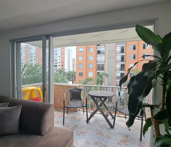 Apartamento En Venta Barrio Prados Del Norte, Cali, Colombia