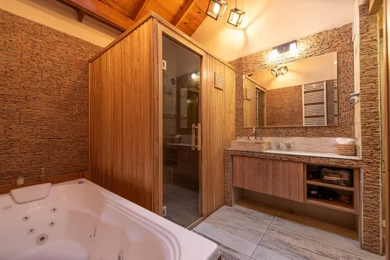 Club Kadima Casa/ Spa Country De La Colectividad 
