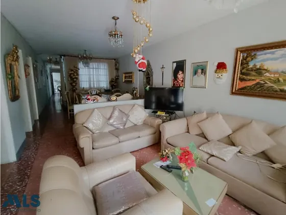Amplia Casa Segundo Piso En Campo Valdes(mls#253127)