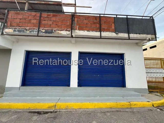 Maritza Lucena Alquila Amplio Local De 65mts2, A Pie De Calle En Cabudare, Ideal Para Desarrollar Tu Proyecto, Alto Tráfico Vehicular Y Peatonal, Cerca A Clínicas, Farmacias.