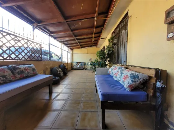Venta Casa 2dorm 2baños 1box 1bod Poblacion Hermanos Carrera