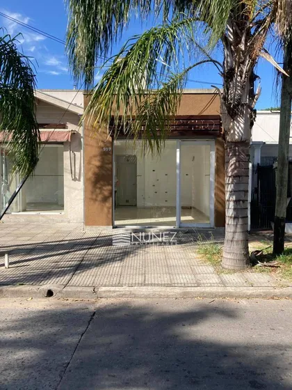 Local Smith 997 Bernal Oeste