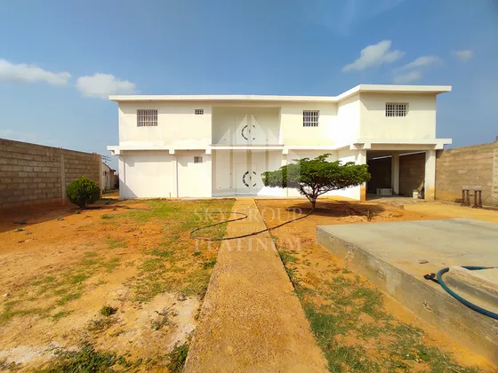 Sky Group Platinum Vende Casa En Santa Elena. Plc-1180