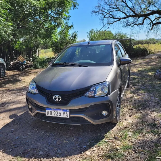 Toyota Etios 1.5 Sedan Xls