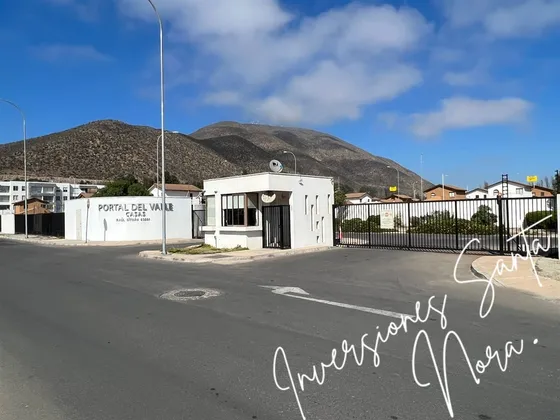 Casa En Arriendo Condonminio Portal Del Valle San Joaquín