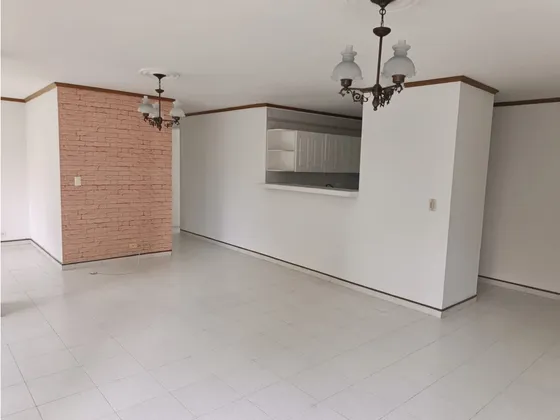 Apto El Portal, 3 Habitaciones + C.servicio