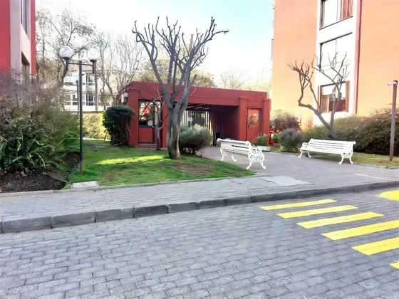 Departamento En Venta De 3 Dorm. En Vitacura