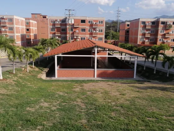 En Venta Bello Apto. 66,30 Mts. Parque Habitat El Encantado. Guatire