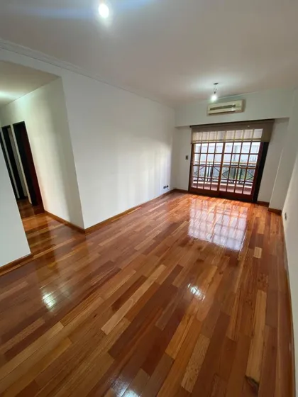 Departamento 3 Ambientes C/cochera En Caballito