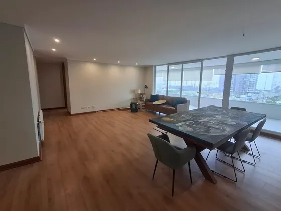 Se Vende Departamento Casi Nuevo