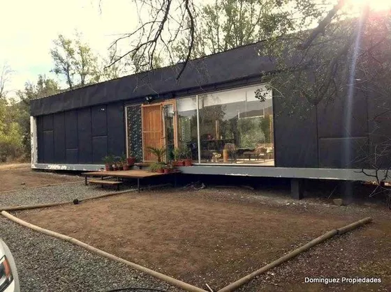 Parcela Con Casa Muy Iluminada Y Piscina
