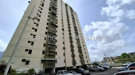 ¡¡esplendida Joya Potencial, Apartamento En Venta En Una Calle Privilegiada Residencial!! - Los Cortijos - Los Ruices - Luis Gomez - Mls #25-23976