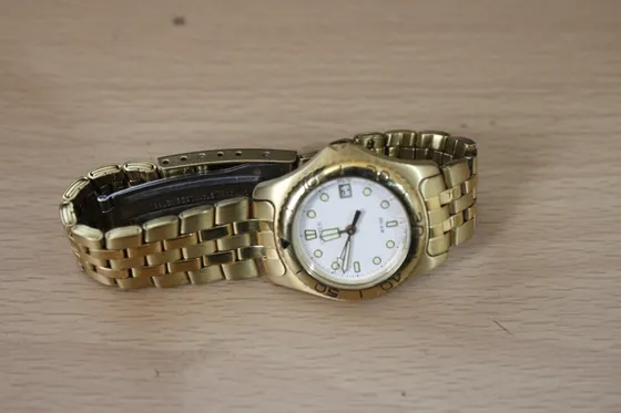 Reloj gucci 1142 hotsell