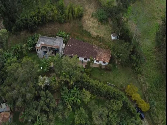 Finca En Venta Ubicado En Guarne Sector El Saladito (26497).