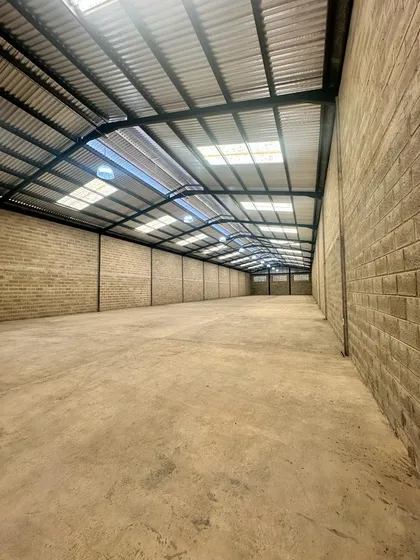 Ns Vende Complejo Industrial En Av. Intercomunal Turmero Maracay