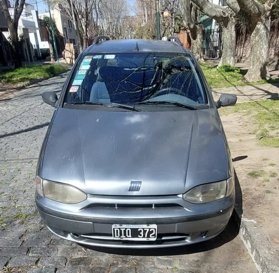 Fiat Palio Weekend 1.6