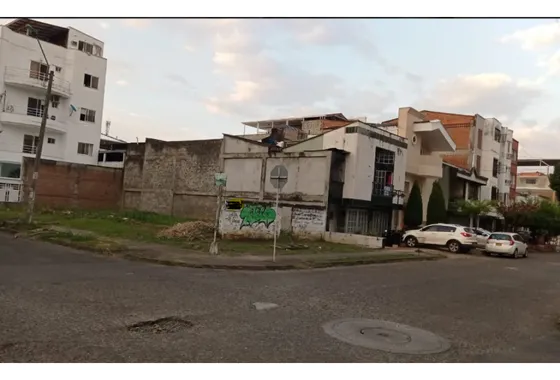 Venta De Lote De 250mt2 En El Ingenio, Sur De Cali 10527.