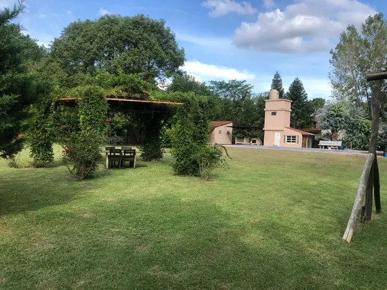 Casa Quinta  En Venta Ubicado En Parque Exaltación, Exaltación De La Cruz, G.b.a. Zona Norte