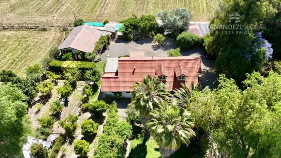 Calle Larga - Vende Parcela Con Propiedades - San Francisco