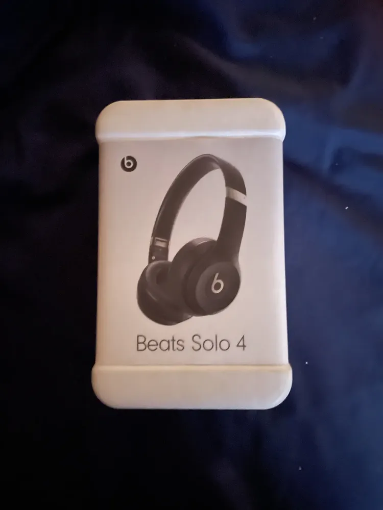 Fones De Ouvido Beats Solo 4 Wireless Bluetooth Preto Preto