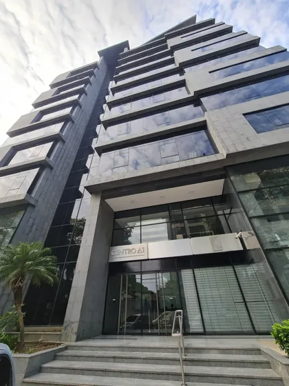 Alquila Moderna Oficina Ubicada En La Torre Empresarial Más Exclusiva De La Viña Valencia, Centro A1 