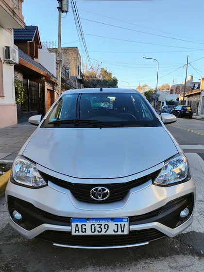 Toyota Etios 1.5 X 6mt My19