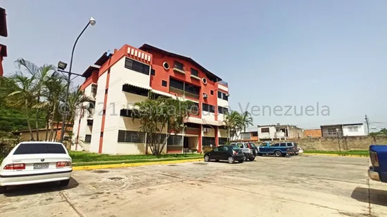 Venta Penthouse En Campo Alegre San Pablo (turmero). Ljsa 25-15192