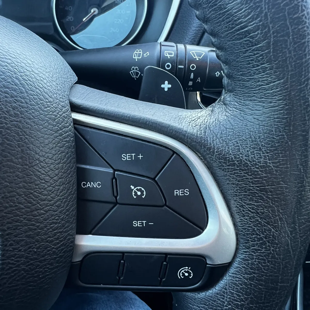 Jeep Compass 2.4 Longitude Plus 4X45294619645975040018