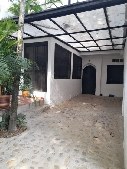 ¡hermosa Casa Rodeada De Naturaleza En Conjunto Cerrado En Rivera!