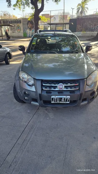 Fiat Strada 1.6 Adventure Cd C/alarma + Lona