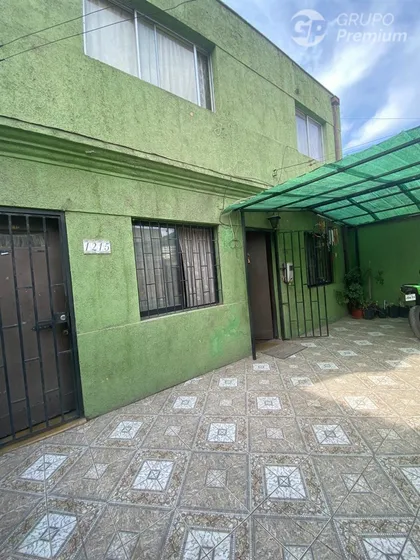 Casa En Venta De 8 Dorm. En San Miguel