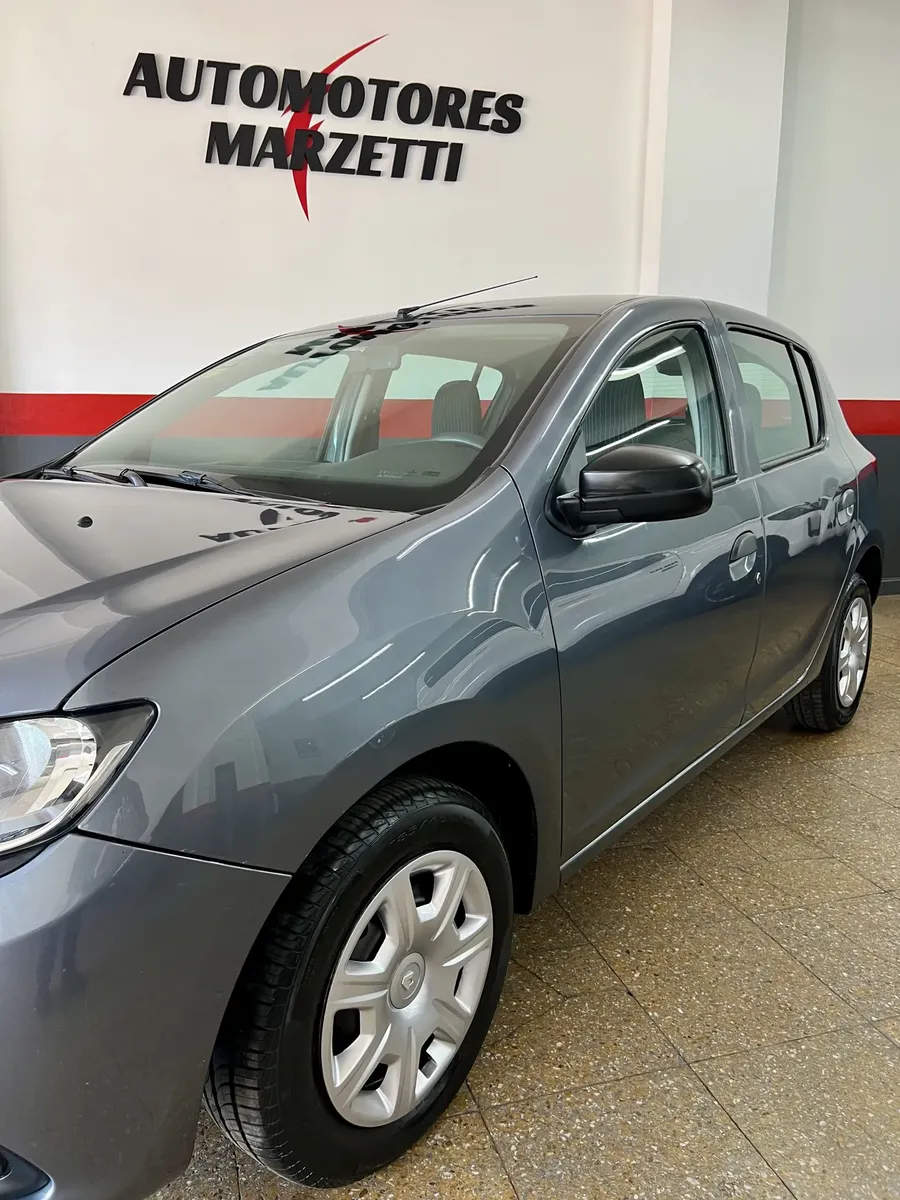 Renault Sandero 1.6 Expression Pack 90cv5289849423980236812