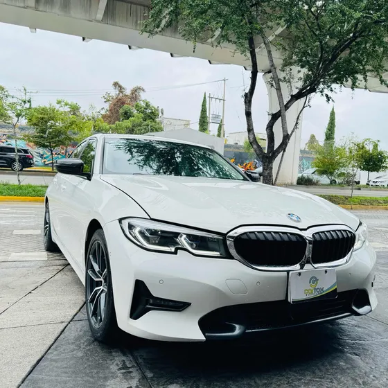 Bmw Serie 3 2.0 330ia Sport Line At