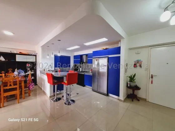 Hermoso Apartamento En Venta Av.intercomunal Guarenas-guatire (detrás Del Cc Buenaventura) I