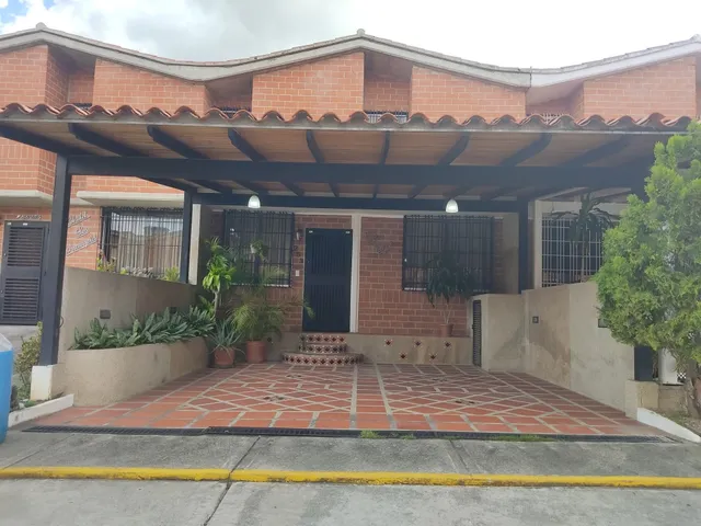 Venta Townhouse, Nueva Casarapa, Red Los Portales Ii, Lb