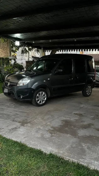 Renault Kangoo 1.6 2 Furgon Confort Aa Da Svt 1plc