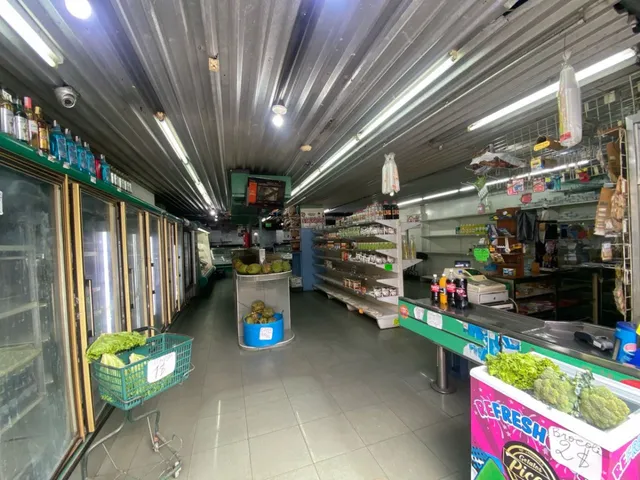 Venta Local Comercial Altagracia Cerca De Miraflores. Yy