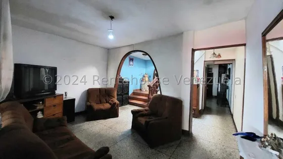 Milagros Inmuebles Casa Venta Barquisimeto Lara Zona Centro Economica Residencial Economico Código Inmobiliaria Rent-a-house  24-20196
