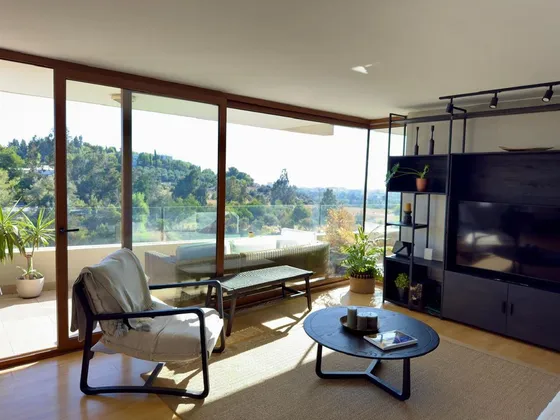 Departamento En Venta De 3 Dorm. En Las Condes