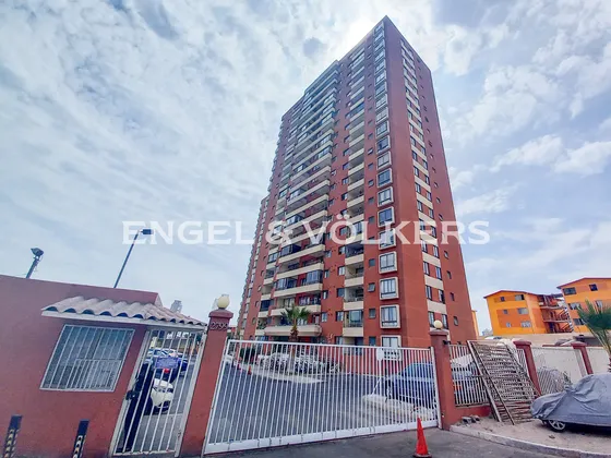 Depto. Vista Al Mar/ Condominio Portal Los Héroes