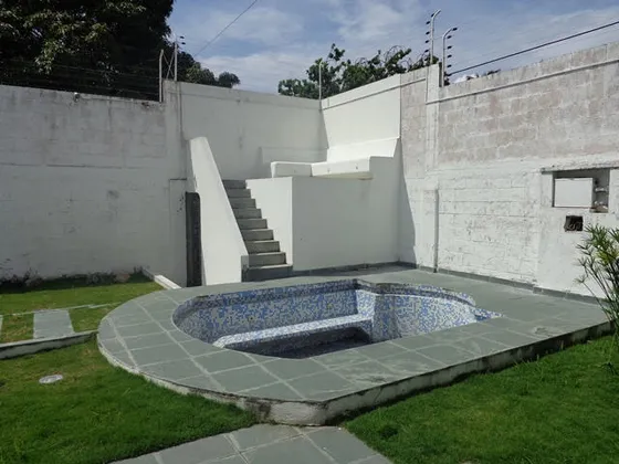 Maritza Lucena Vende Espectacular Quinta Al Este De Barquisimeto, Estilo Moderno, Totalmente Remodelada, Lista Para Mudarse, Piso De Porcelanato, Bella Cocina, Jacuzzi, Parrillera, Vigilancia 24/7.