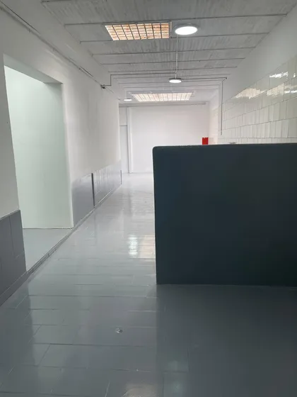 Casa Comercial En Alquiler Valencia Urb La Alegria (mer)