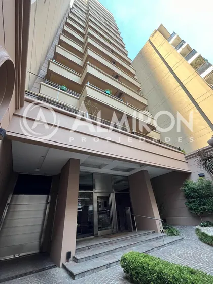 Excelente Departamento 3 Ambientes Con Cochera