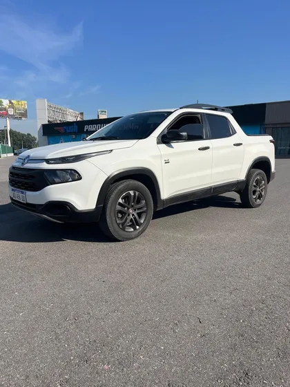 Fiat Toro 2.0 Freedom 4x4 At