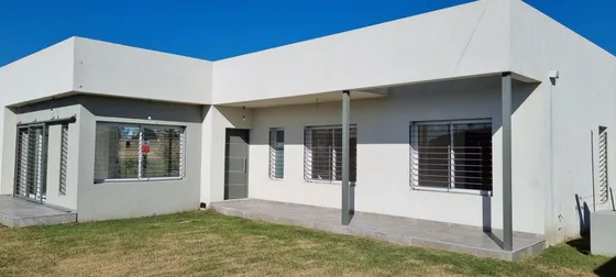 Casa En  Manuel B Gonnet