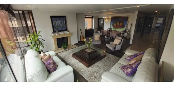 Apartamento En Venta En Serramonte Cerros Orientales Seis Parqueaderos