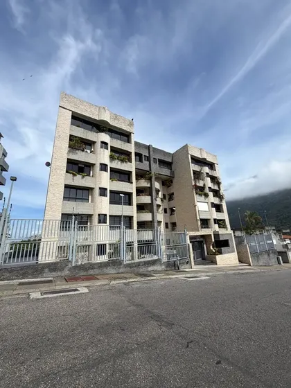 Penthouse/apartamento - Residencias Mikado, Urbanización Miranda, Caracas - 400 Mts2