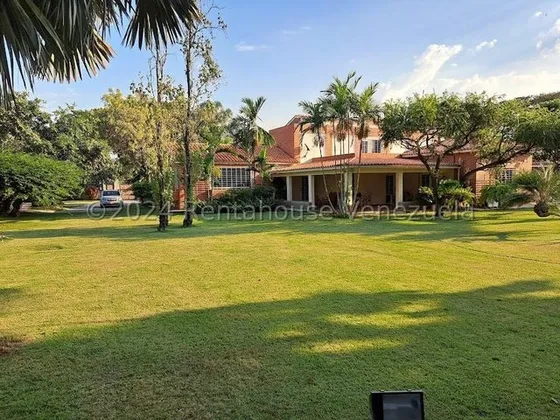 Casa En Venta Las Mercedes San Diego Carabobo Leida Falcon Lf25-1819