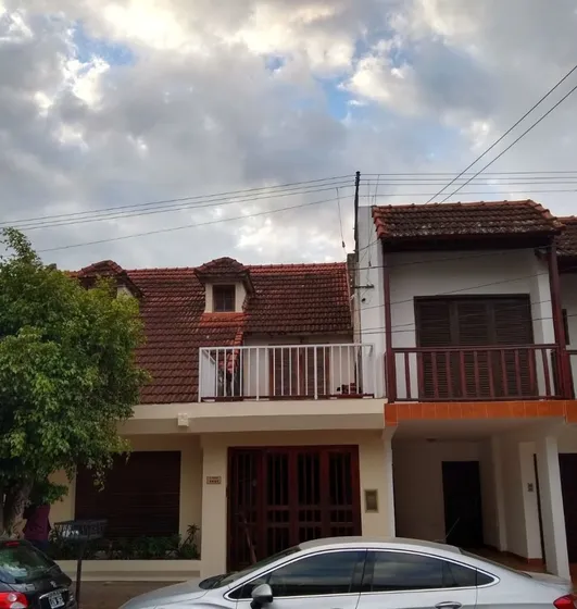 Casa 5 Dormitorios En Venta Por José Gómez