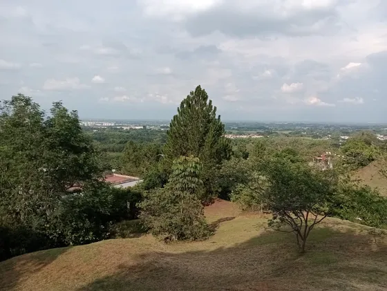 Se Vende Lote En Condominio Campestre Miravalle Iii Jamundí